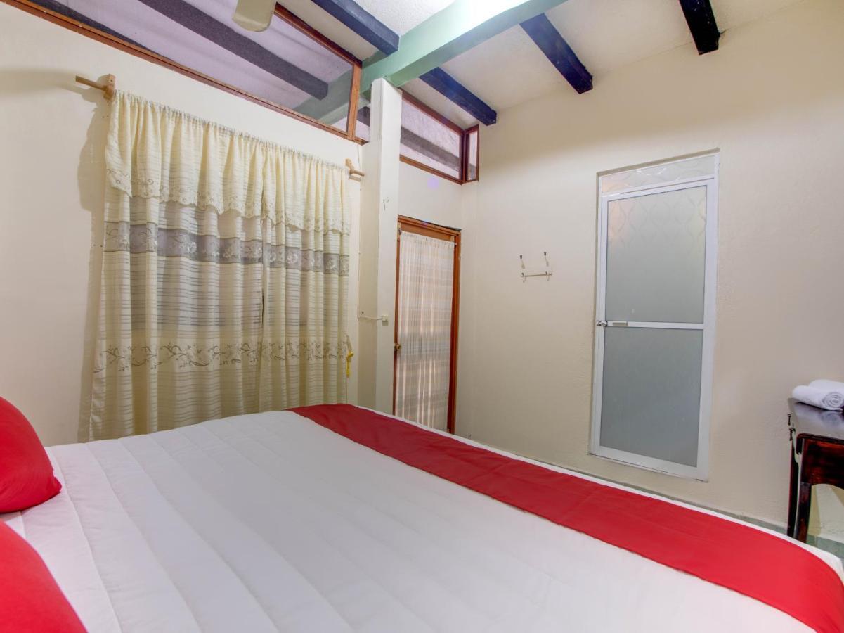 Oyo Hotel Casa Ada 锡瓦塔塔内霍 外观 照片