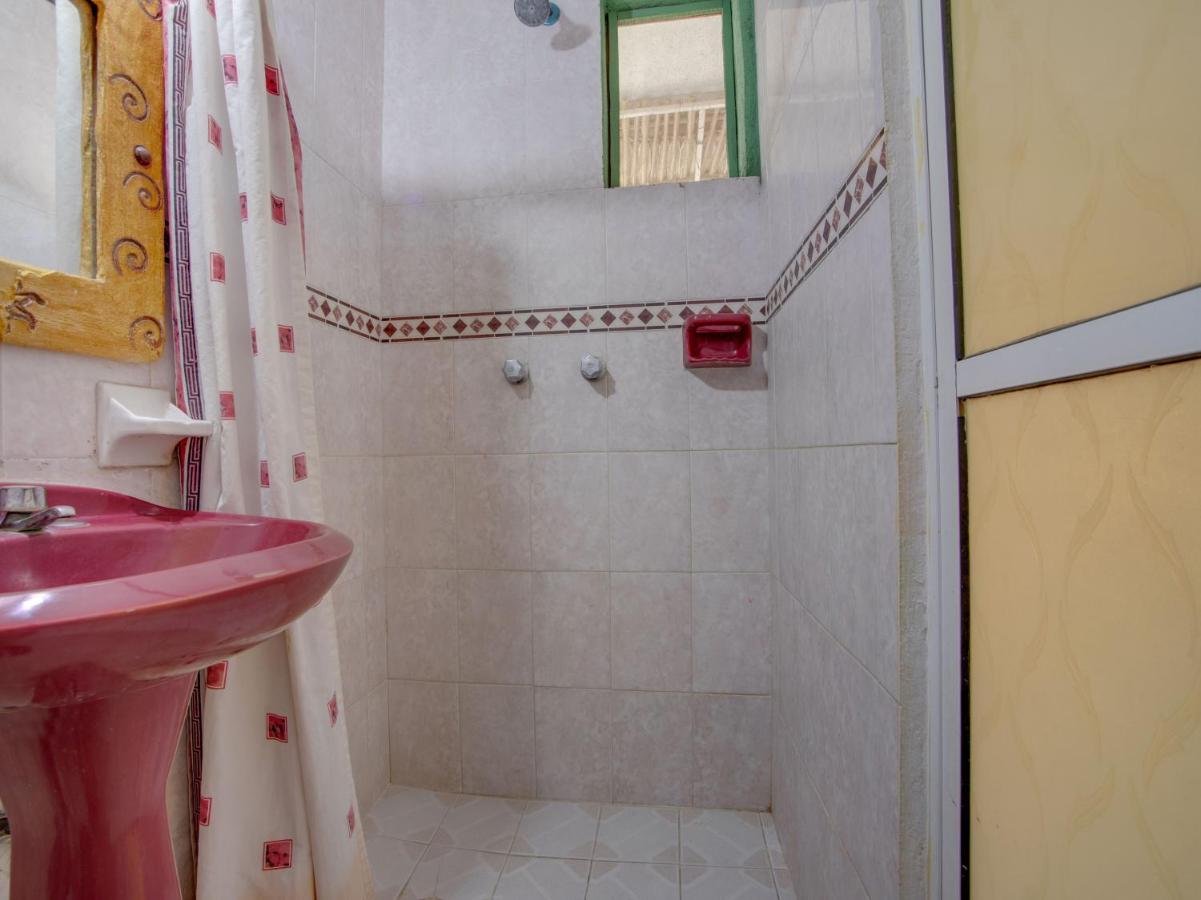 Oyo Hotel Casa Ada 锡瓦塔塔内霍 外观 照片